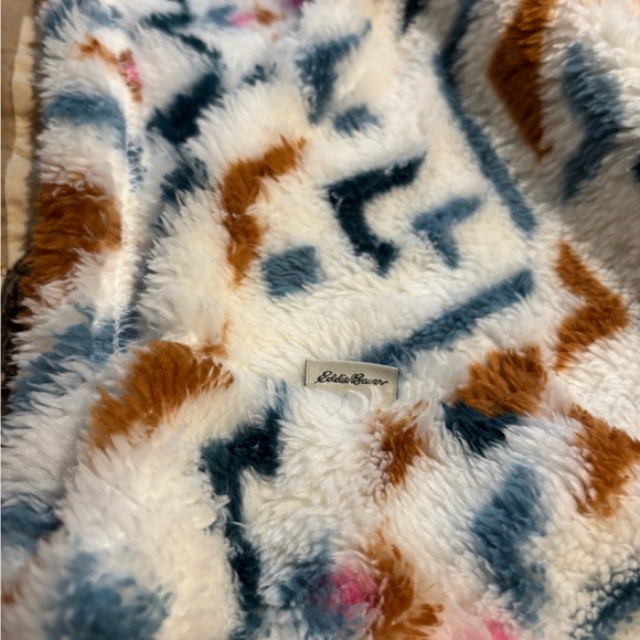 Eddie Bauer Multicolor Geometric Cowl Sweater. - Picture 6 of 15